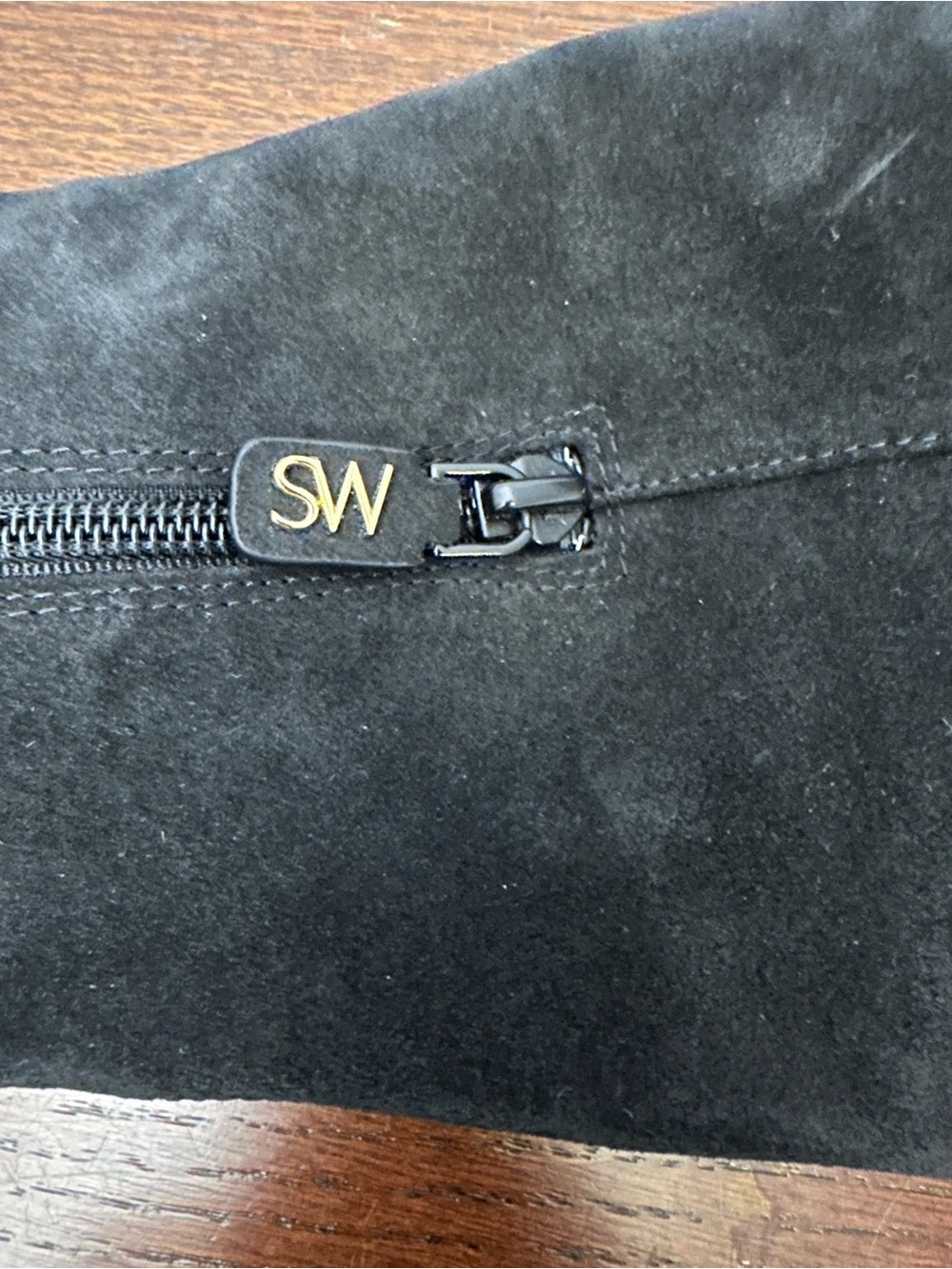 Stuart Weitzman Black Amber Suede Over-The-Knee Lug Sole Boots Size 5.5 - Picture 9 of 13